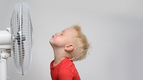 niño-con-ventilador